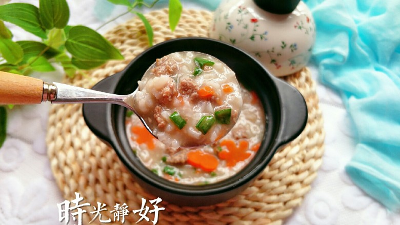 胡萝卜牛肉粥,成品图