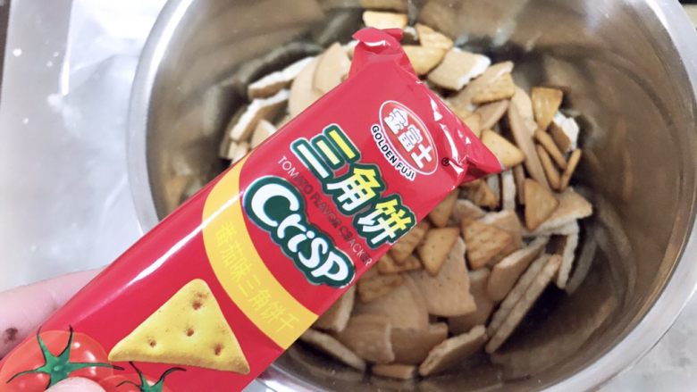 网红雪花酥,另外用了金富士的三角饼，不太易碎，口感也不错