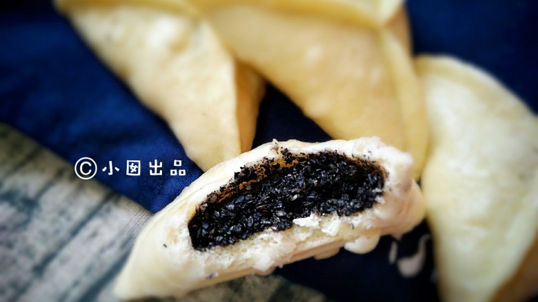 芝香糖三角――你还记得小时候的味道吗?,一口咬上去,芝香浓郁,甜甜蜜蜜。