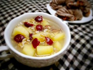 苹果红枣燕麦粥