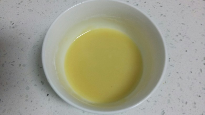 油酥饼,搅拌均匀,活成油酥。