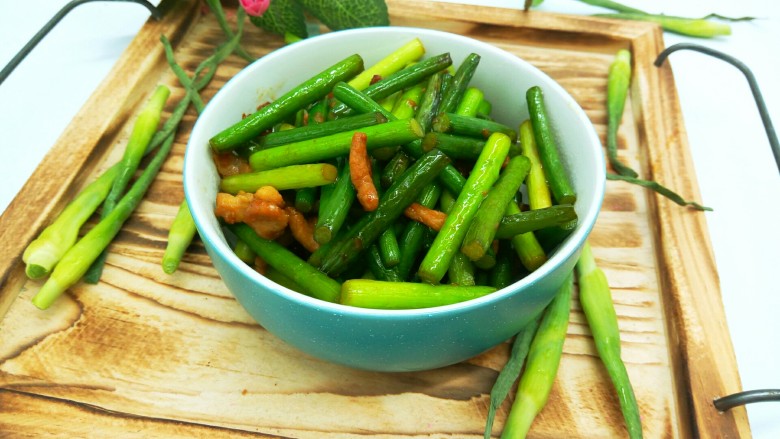蒜薹炒肉丝