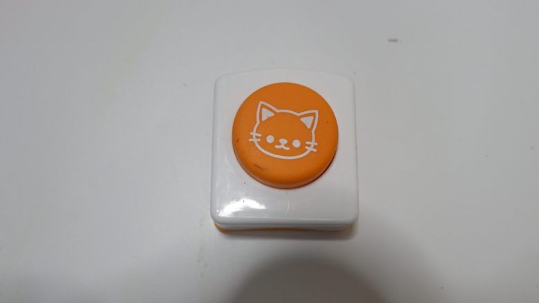 卡通猫咪咖喱鸡肉饭便当盒,表情模具,压出表情。