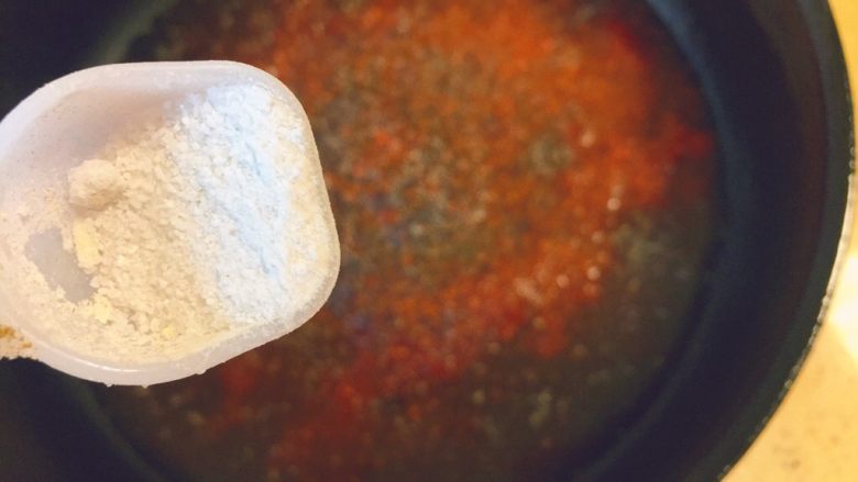 跟韩国人学的★双拼口味韩式炸鸡
「酱油蒜蓉味+韩式经典味」,盐,大概3-5g。