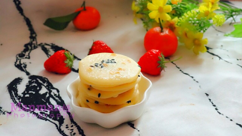 宝宝辅食 10M+ 超级松软的小米饼,成品图2