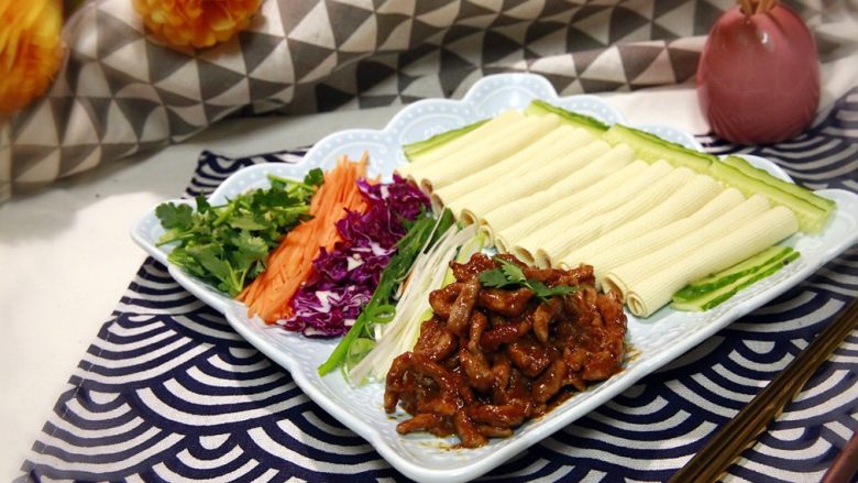 东北那旮沓的美食★京酱肉丝,佳儿这样简单的摆放,感觉也蛮好看的吧?