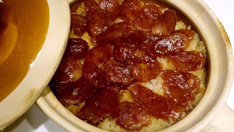腊味煲仔饭