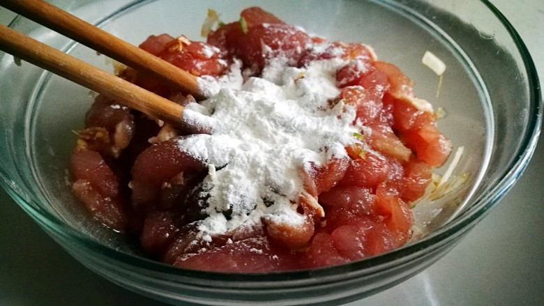 立春美食~炒合菜,加入少许生粉