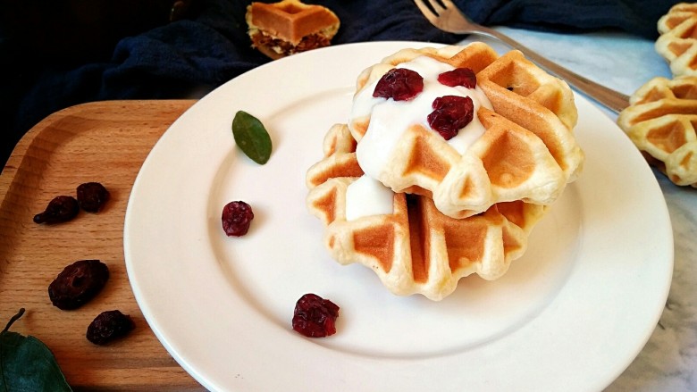 酸奶肉松华夫饼（无油无泡打粉）