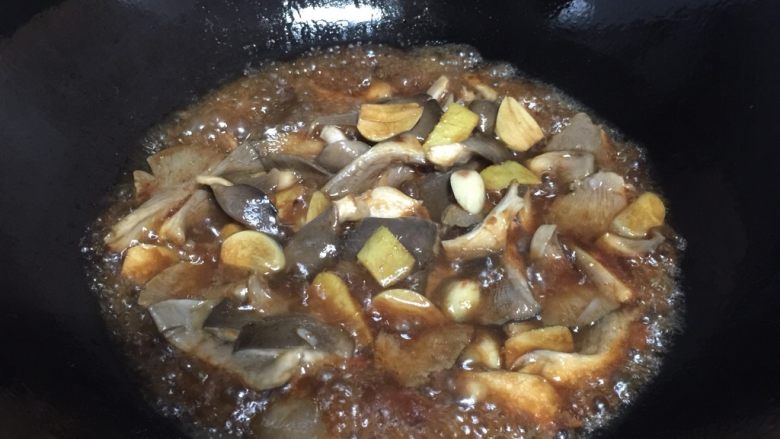 家常酸菜鱼,大火炒均匀