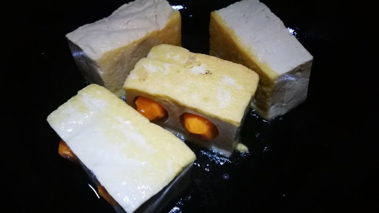 家宴创意菜谱~白玉金珠,几个面都煎一下