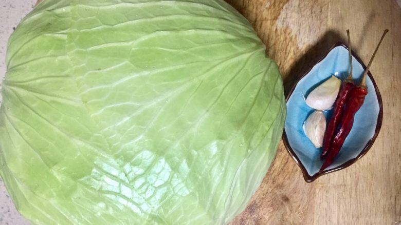 抗癌前五的蔬菜~糖醋手撕白菜,准备所需食材