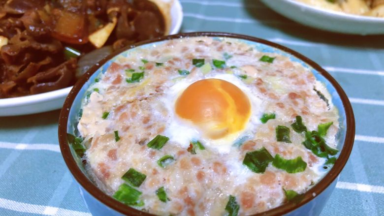 肉饼炖蛋
