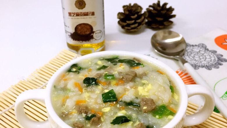 猪肝菠菜蛋黄粥