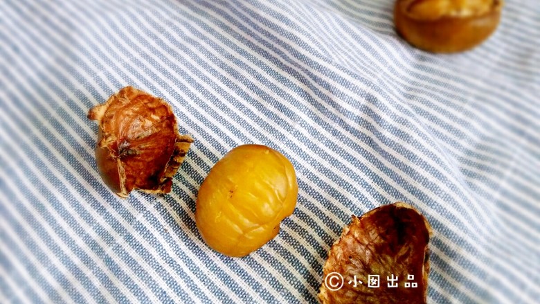 糖炒栗子(史上最简单平底锅版),方法超简单吧,无油不脏手,还容易脱壳。