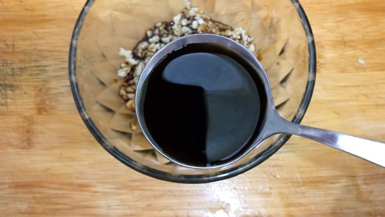 步步高升~蒜泥白肉青瓜卷,一勺陈醋