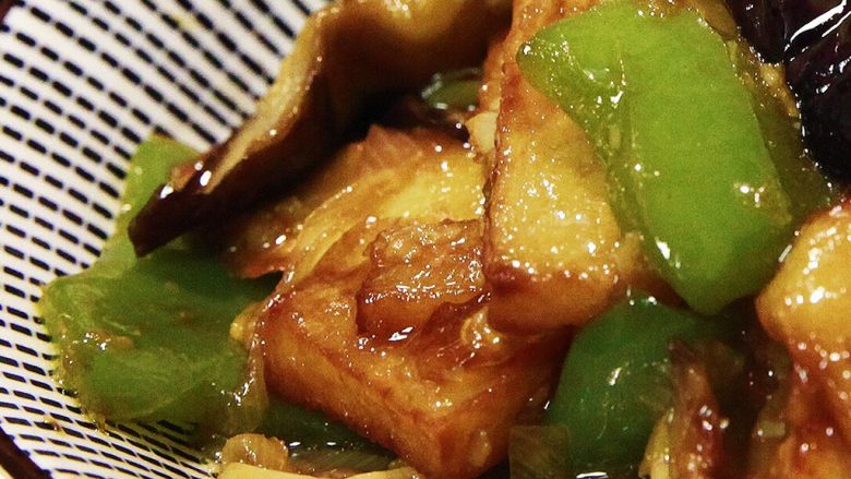 地三鲜★东北那旮沓的美食,多发几张图,大家自己感受一下,有多好吃吧!呵呵