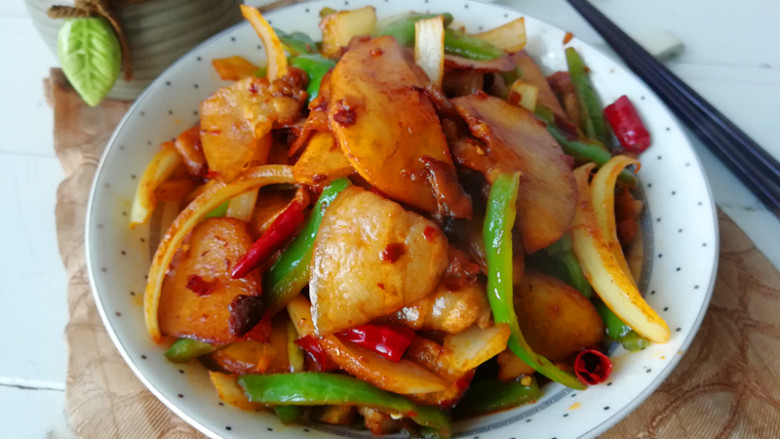 【干煸土豆片】 ,关火，盛出即可