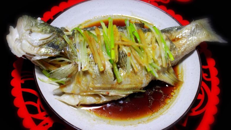 清蒸鲈鱼
