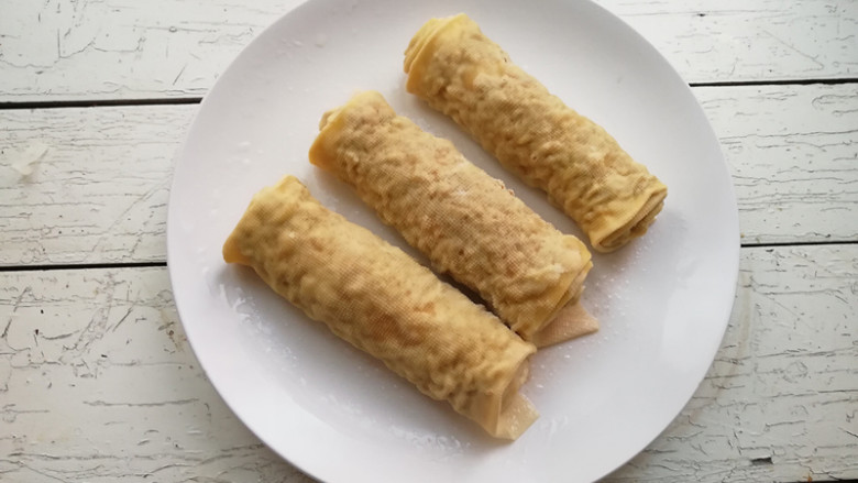【豆皮肉卷】,到时间后,将豆皮卷取出