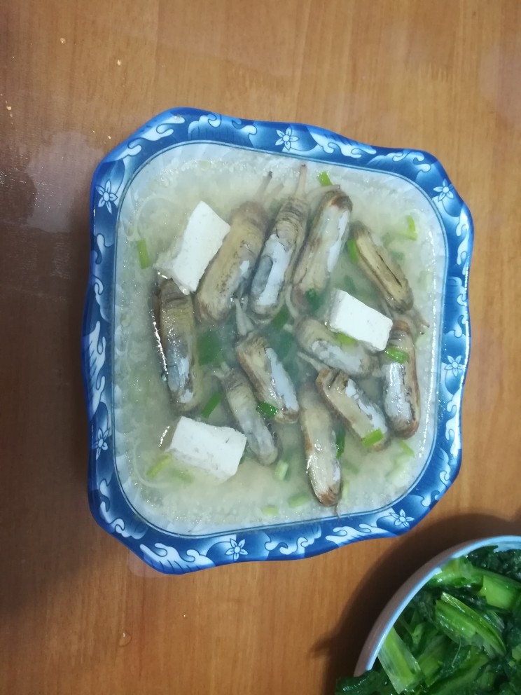 豆腐葱花蛏汤,成品图。