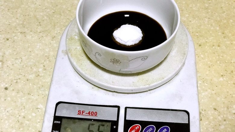 浅湘食光&宫爆鸡丁,生抽15g,<a style='color:red;display:inline-block;' href='/shicai/ 762'>老抽</a>5g,醋15g,<a style='color:red;display:inline-block;' href='/shicai/ 10588'>糖</a>20g,淀粉适量，清水适量