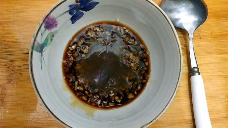 年夜饭の富贵荣华~腐皮蒸大虾,少许香油