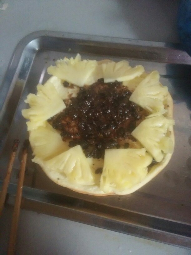 菠萝红豆蛋糕。