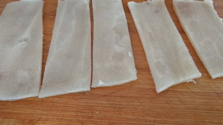 年菜_东北自制皮冻,切条(如图)