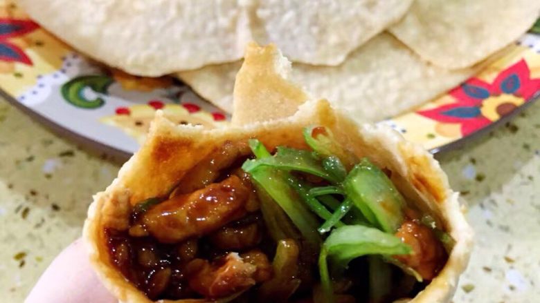 什么都能卷的全麦卷饼,我有卷饼~~你有菜吗?