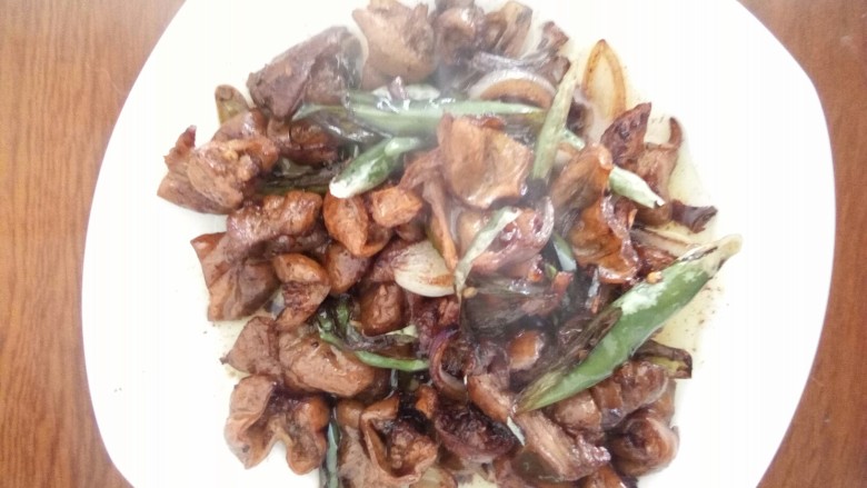 爆炒肥肠