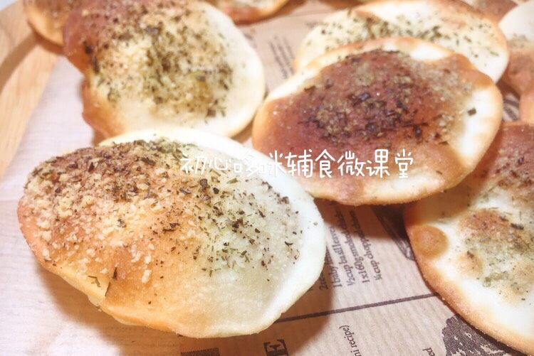 宝宝辅食：鲜味脆饼球,成品