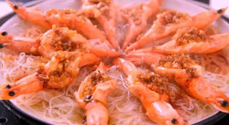 花开富贵虾——从虾到粉丝都美得妙不可言!,开水蒸10分钟