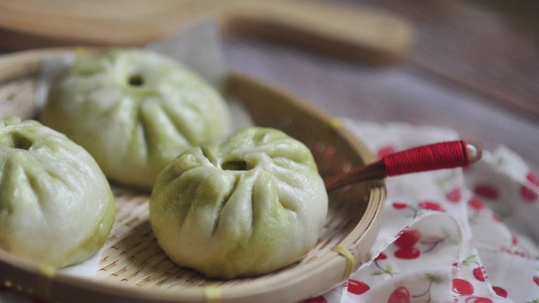 白玉翡翠包子(香菇牛肉包),这次的包子,上桌就被光盘,再来一笼……