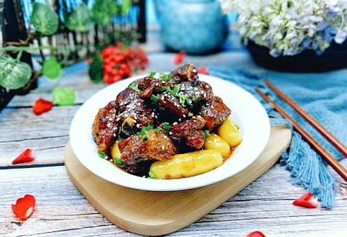 年夜饭&步步高～年糕烧排骨