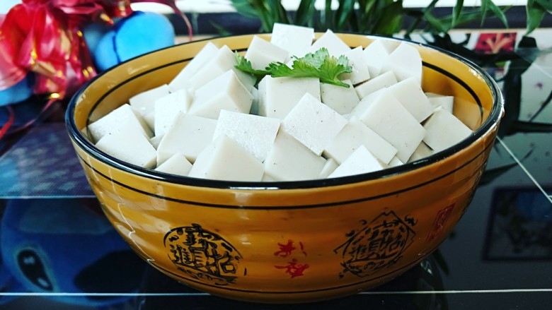 春节健康菜谱~奶白养颜美容~猪皮冻,成品图