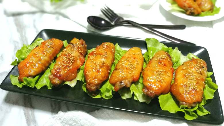 新奥尔良烤鸡翅,成品图