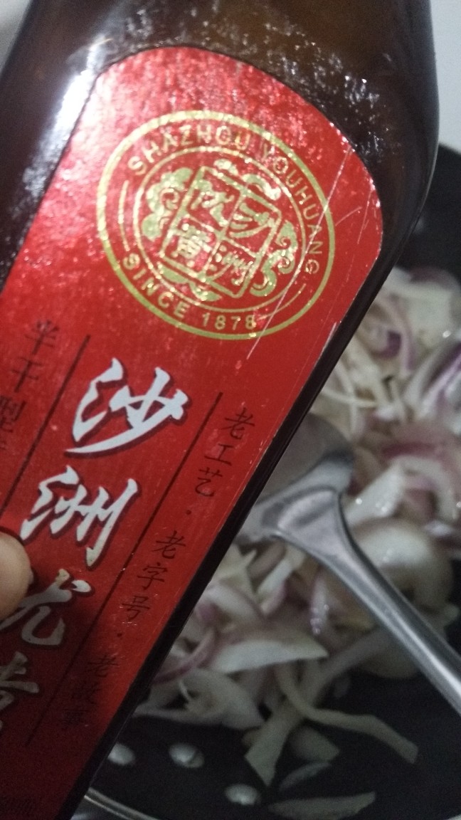 洋葱炒猪肝,加料酒