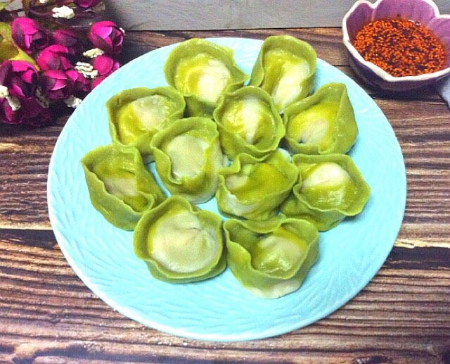 初五的饺子+连财(莲菜)元宝饺子,开饭了