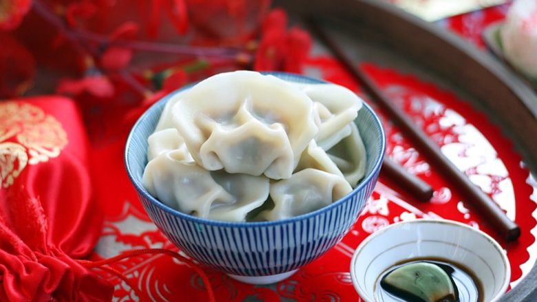 大年初五 破五 迎财神 吃饺子 芹菜猪肉水饺