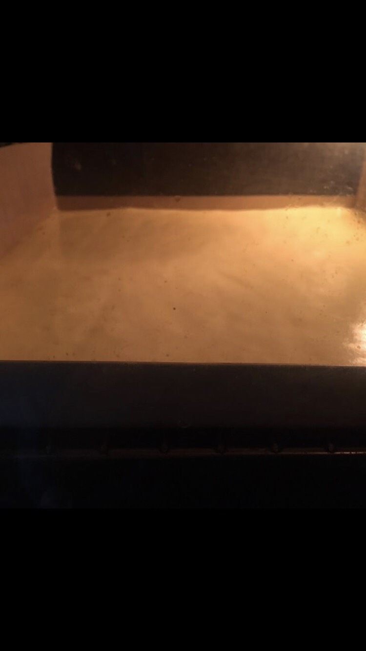 冰皮蛋糕白玉卷,烤箱预热180度,烤约20分钟