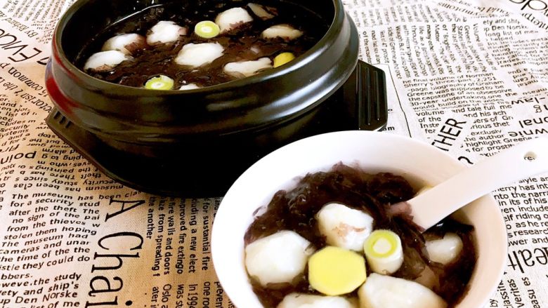 砂锅鱼丸紫菜汤,鱼丸Q弹鲜香,味道鲜美~
