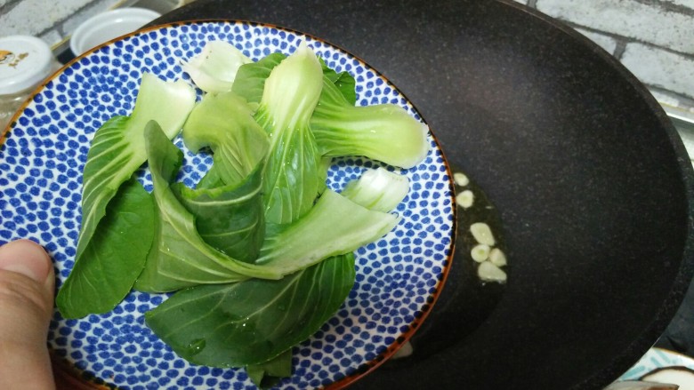 香菇番茄芝士面,加油菜