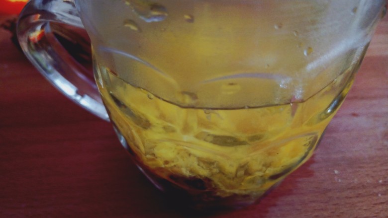 海盐稀奶盖果茶,加开水,留一部分
