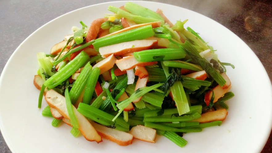 节后减脂菜~芹菜炒豆干