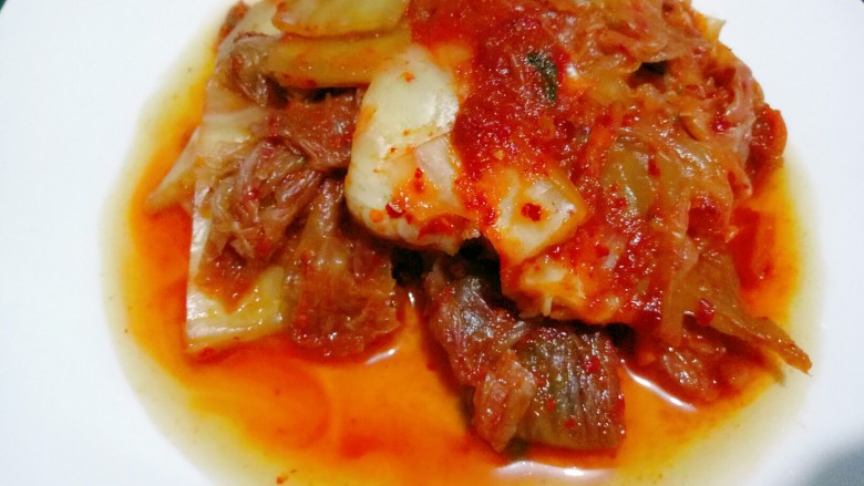 五花肉炒辣白菜,<a style='color:red;display:inline-block;' href='/shicai/ 2863'>辣白菜</a>切好（我的是自制的，大家也可以买现成的。）