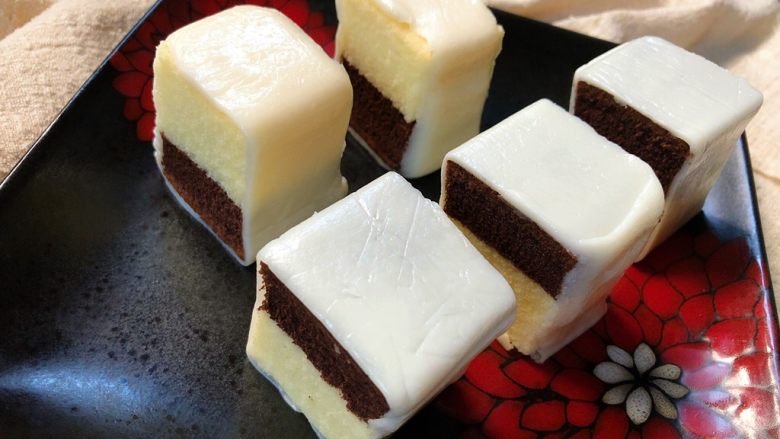 冰皮蛋糕白玉卷,冷藏一下,口感更佳