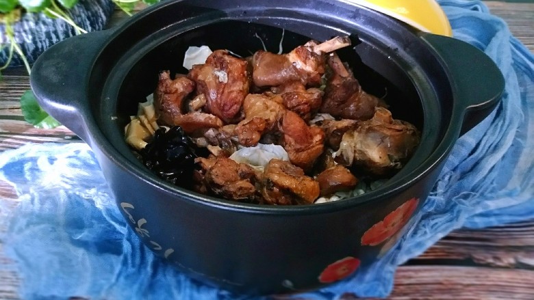 家庭版火锅鸡~快手版,加热后,营养美味的早餐就做好了!