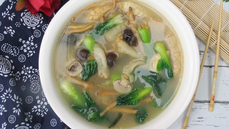 美味杂烩汤,美味就完成啦!
大家喜欢我的菜谱记得点赞和收藏哦!欢迎评论留下您的宝贵意见!
谢谢啦!