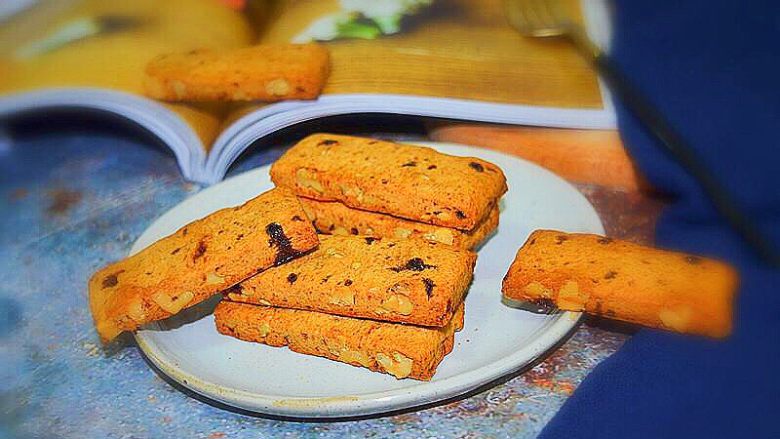 送礼佳品～红糖粒粒核桃脆饼